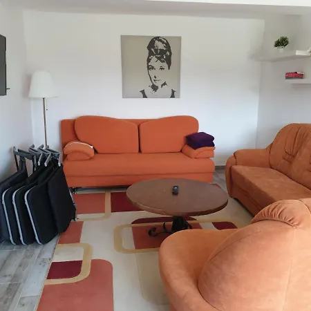Adri Apartment *