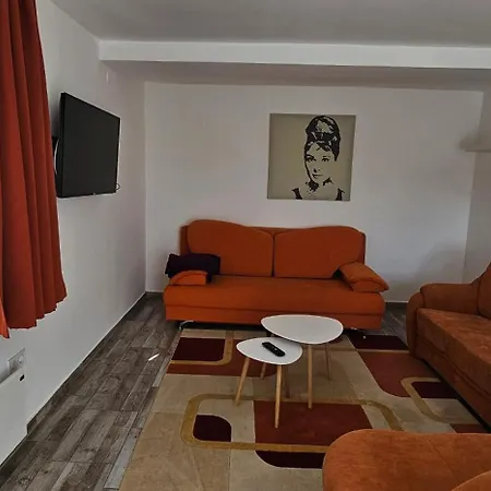 Adri Apartman *