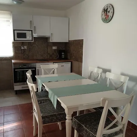 Adri Διαμέρισμα Zalakaros